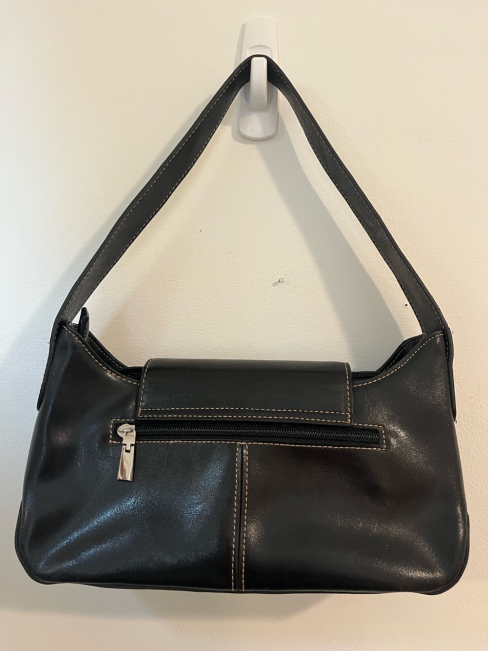 Gucci Black Leather Shoulder Hobo Bag - Picture 12 of 16